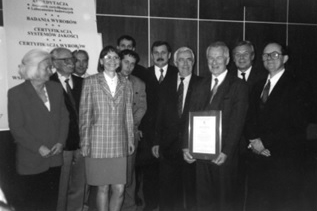 Awarding the Quality System Certificate on June 16, 1997