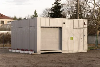 mikrohub - kontener przeładunkowy na terenie przy ul. Pułaskiego, Poznań