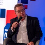 Rafał Cichy podczas panelu dyskusyjnego