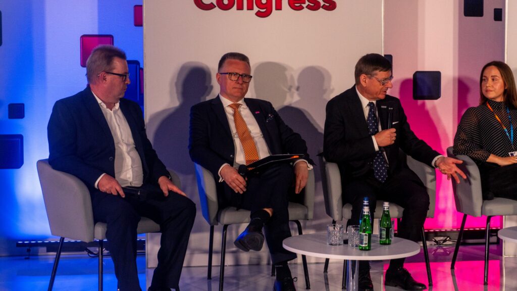 Rafał Cichy podczas panelu dyskusyjnego